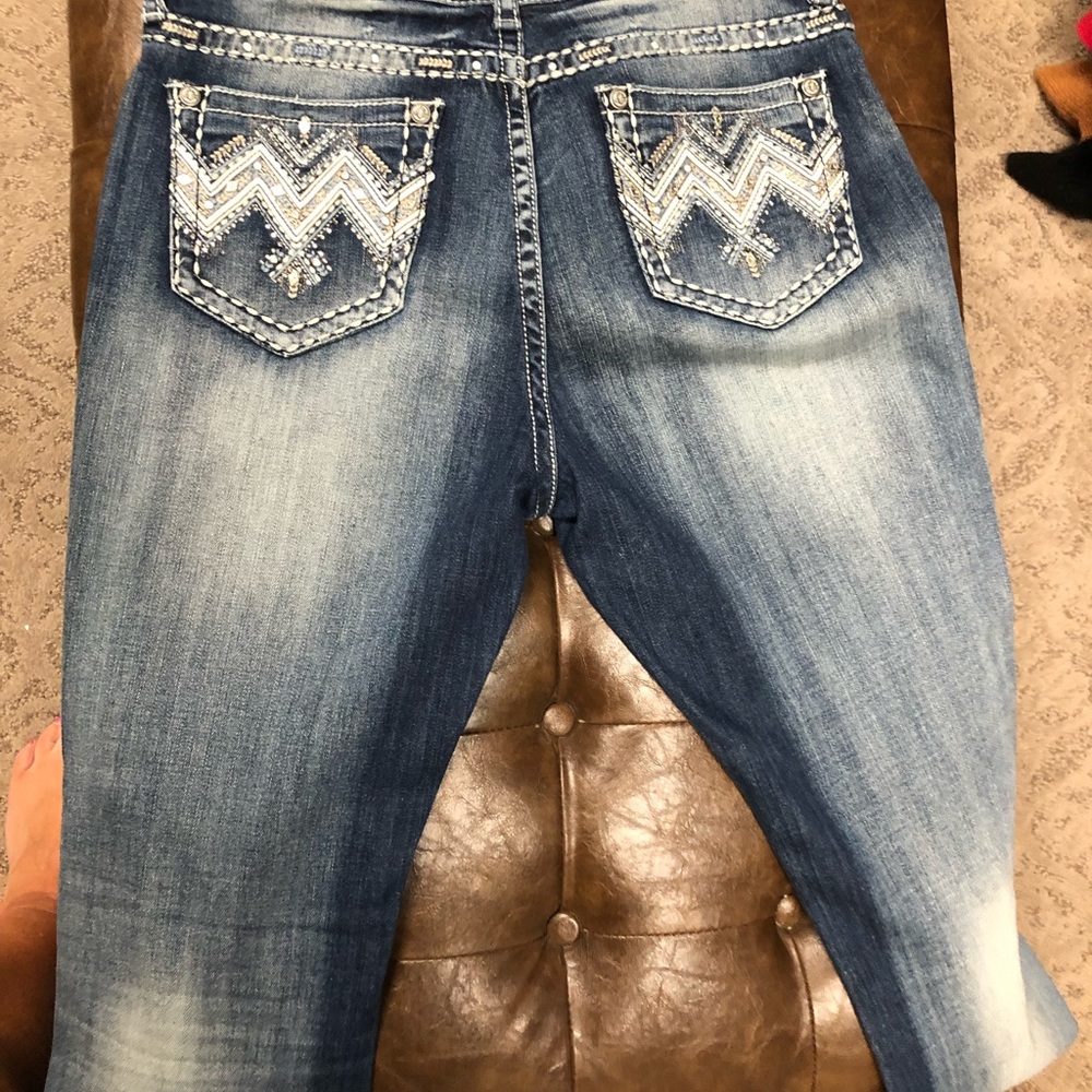 Grace Jeans. Beaded pocket detail